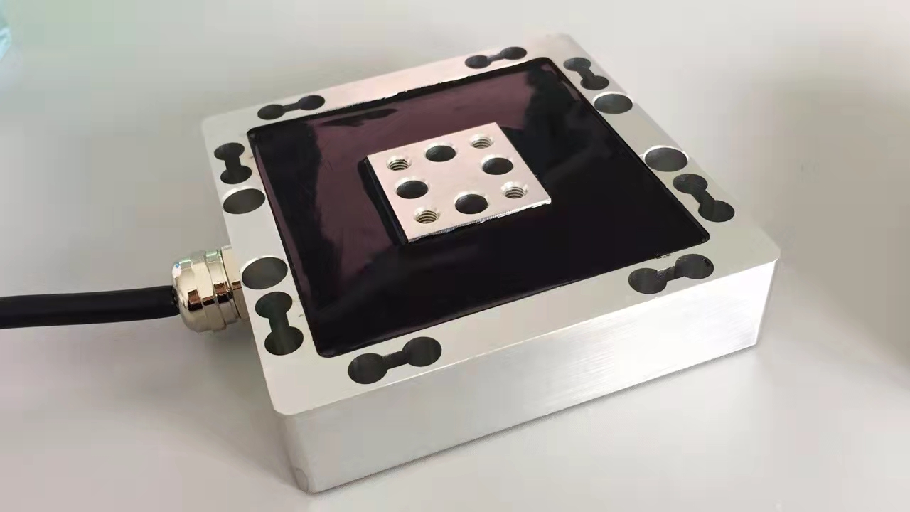  三維力傳感器是否需要定期重新校準(zhǔn)？